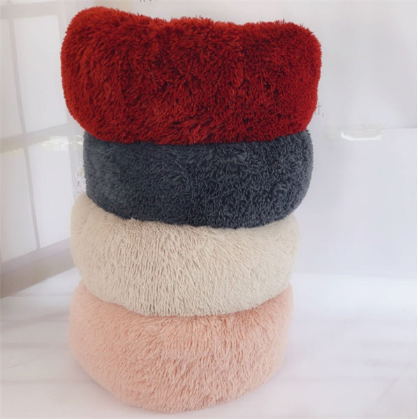 Round Plush Cat Bed - Long Hair Winter Nest
